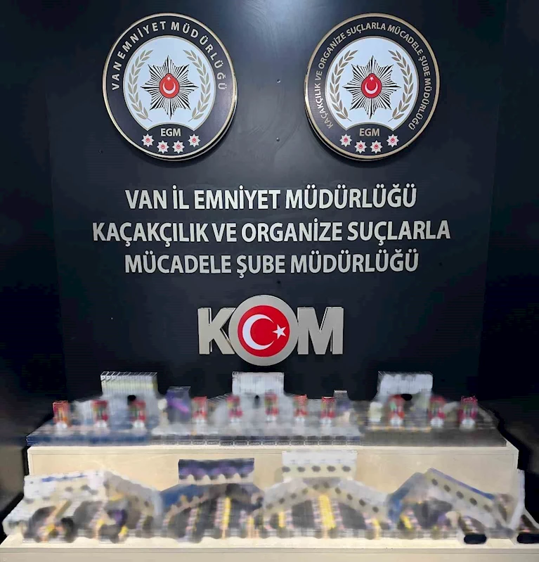 Van’da gümrük kaçağı malzemeleri ele geçirildi