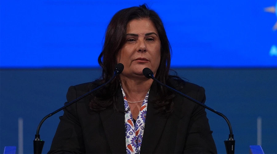 Özlem Çerçioğlu AK Parti