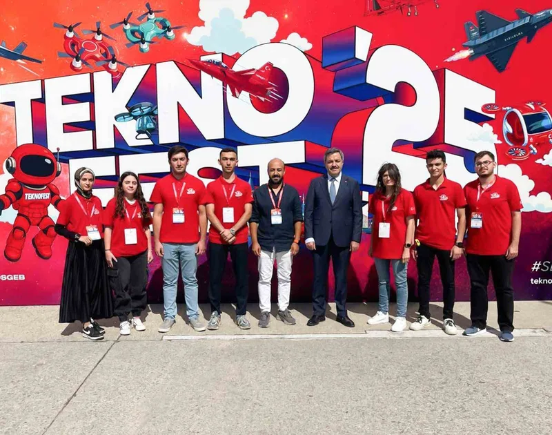 MTÜ öğrencileri, TEKNOFEST 2025’te finale kalarak büyük başarı elde etti
