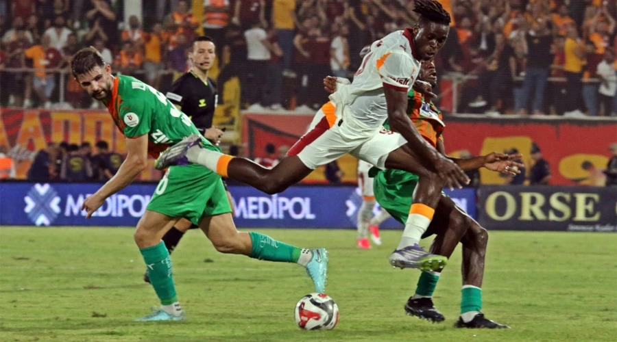Galatasaray’dan ligde üst üste 15. galibiyet