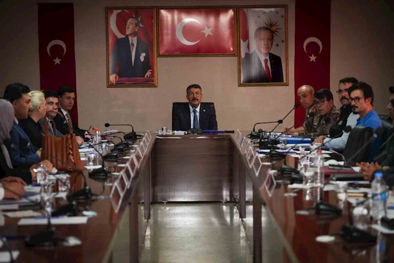 Hakkâri’de kadına şiddetle mücadele toplantısı
