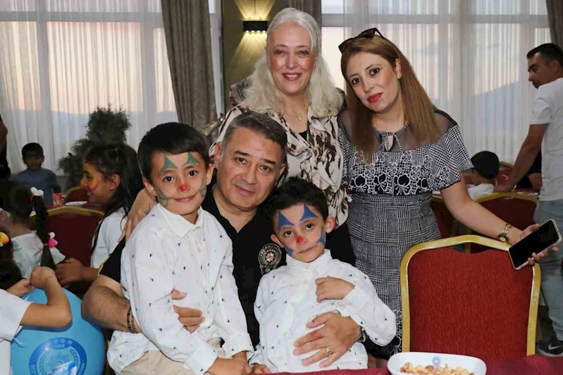 Uyum programına başlayan öğrencilere, polis evinde motivasyon programı

