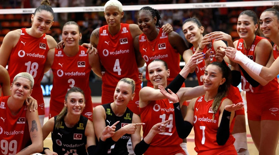 A Milli Kadın Voleybol Takımı, dünya ikincisi oldu 