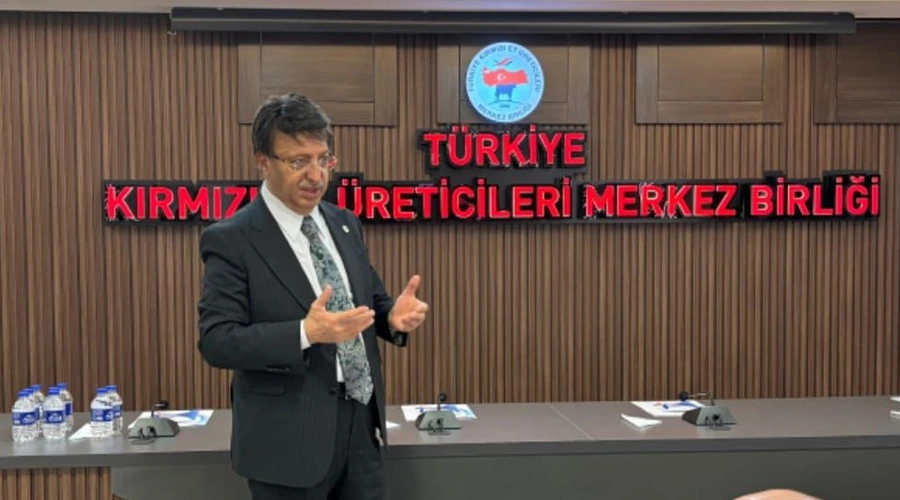 Van'a Hayvancılık Devrimi: Türkmenoğlu, "9.500 Dekarlık Dev Proje ile Etçi Damızlık Üretim Merkezi Kuruluyor"