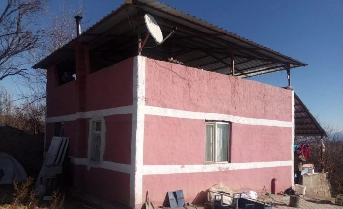 20 yıl cezası bulunan zanlı, 17 yıl sonra kapısı şifreli evde yakalandı