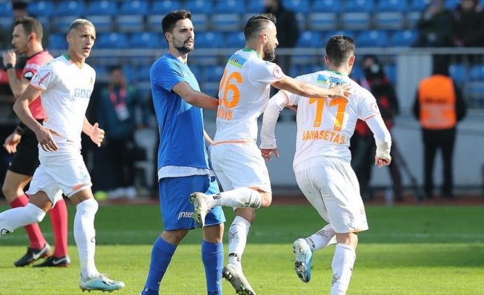 Alanyaspor kupada çeyrek finale yükseldi