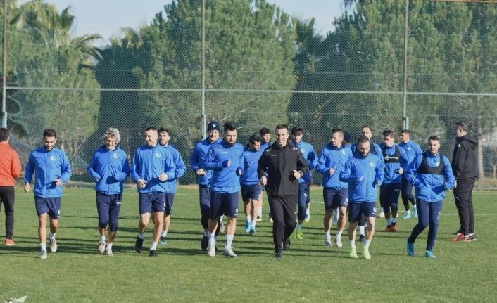 BB Erzurumspor kinci yarı hazırlıklarını Antalya’da sürdürüyor