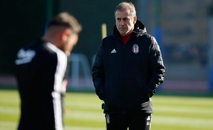 Beşiktaş Teknik Direktörü Avcı: Transfer talebimiz var ama limitler var