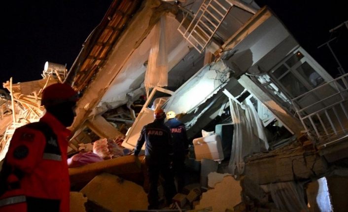 Depremde hayatını kaybedenlerin sayısı 19