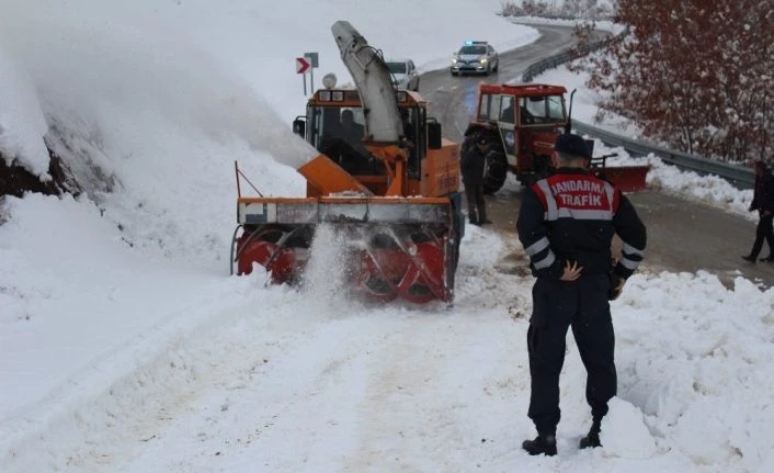 Elazığ’da 23 köye kar nedeniyle ulaşım sağlanamıyor