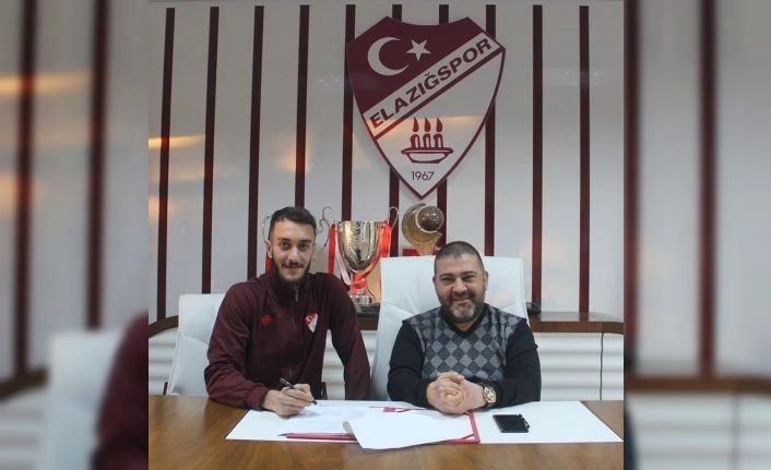 Elazığspor iki oyuncunun sözleşmesini uzattı