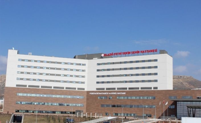 Fethi Sekin Şehir Hastanesi’ne uluslararası sağlık turizmi yetkisi
