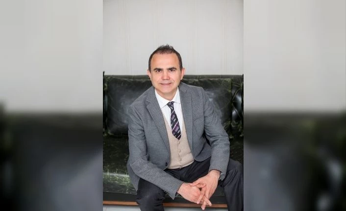 Göz altı torbaları neden olur? Tedavisi nedir?