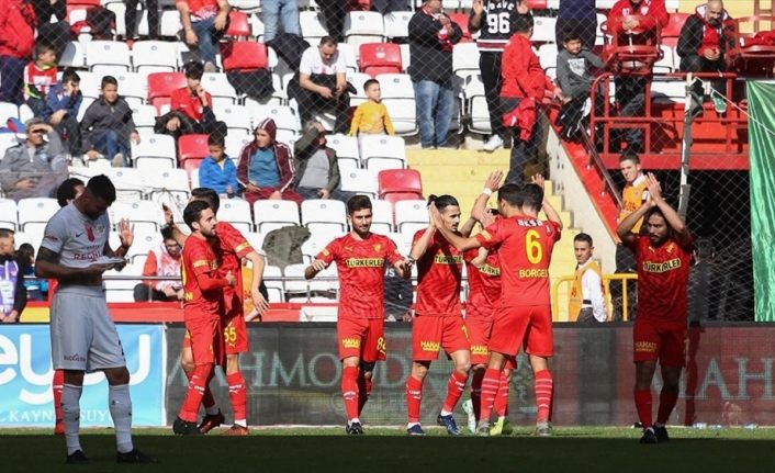 Göztepe sezonun ikinci yarısına 3 puanla başladı