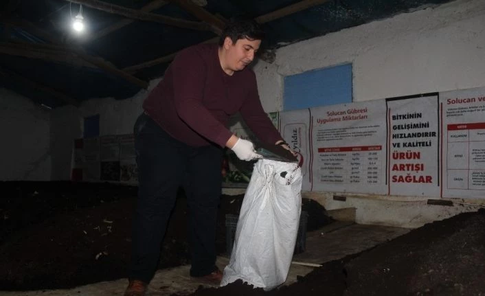 Her gün yarım saatini ayırarak yılda 120 bin TL kazanıyor