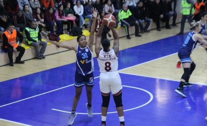 Kadınlar Basketbol Süper Ligi: Elazığ İl Özel İdare: 69 - İzmit Belediyespor: 87