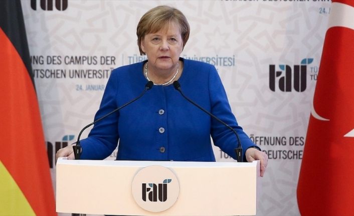 Merkel: Türk-Alman Üniversitesi Türk-Alman ortaklığını simgelemektedir