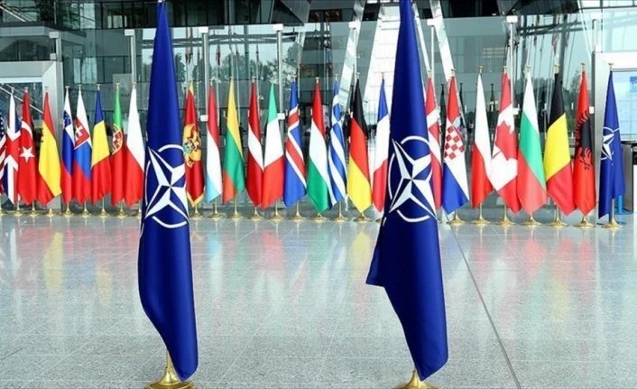 NATO, Irak