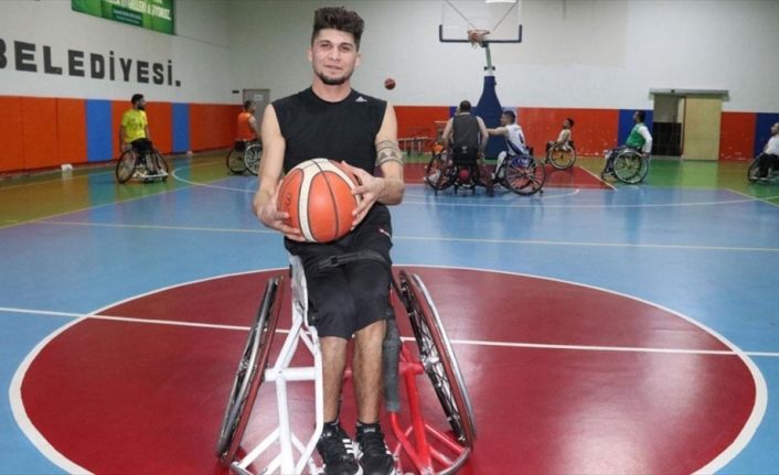 Tekerlekli sandalye basketbolu hayata bakışını değiştirdi