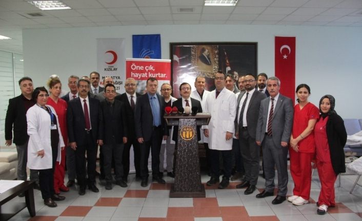 TÖTM 2019’da 222 erişkin hastaya kök hücre nakli yapıldı