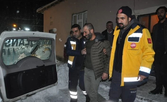Yüksekova’da hasta kurtarma operasyonu