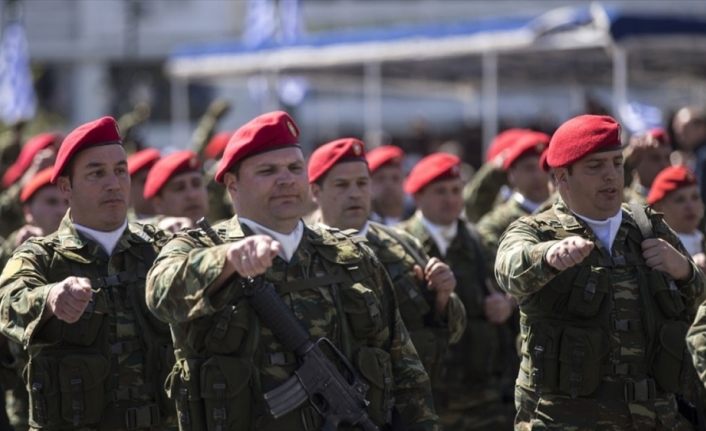 Yunan ordusunun üst komuta kademesinde görev değişimi