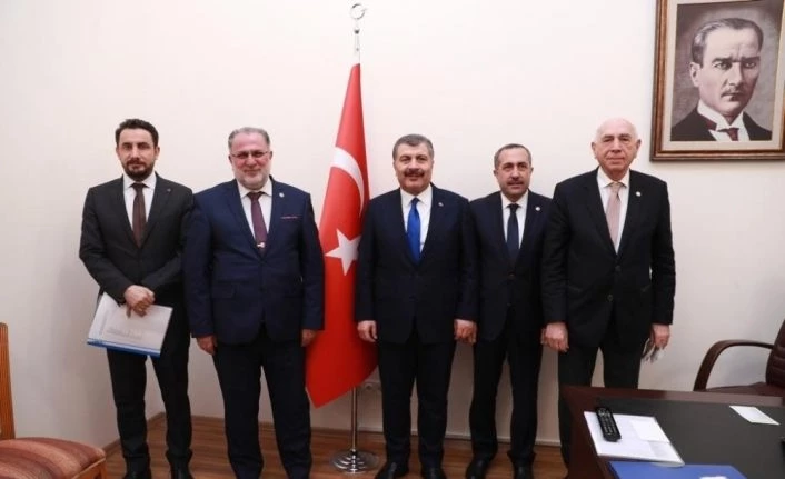 AK Parti milletvekilleri: “Geleceğe dönük bir perspektifle sağlık yatırımları önceliğimizdir”