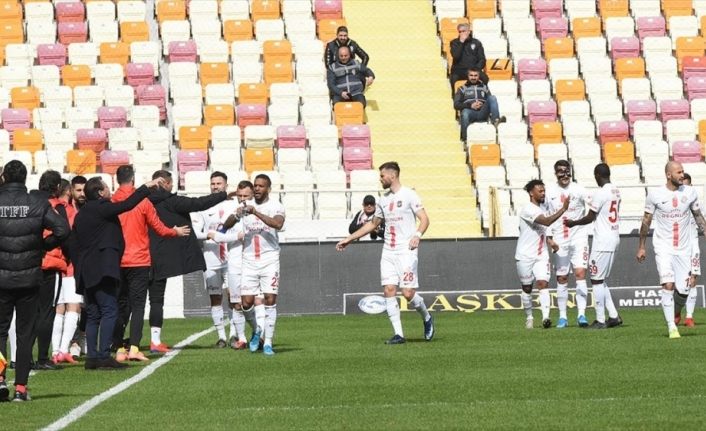 Antalyaspor ligde ve kupada çıkışını sürdürmek istiyor