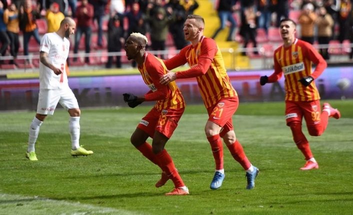 Antalyaspor maçındaki oyun Kayserispor