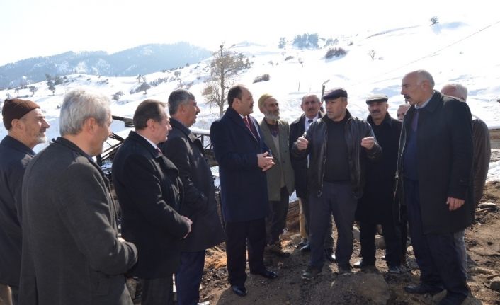 Başkan Karataş’tan Oltu ilçesine geçmiş olsun ziyareti