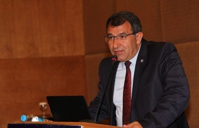 Van SMMMO Başkanı Şahin, esnaf ve tüccarların 2020 yılında dikkat etmeleri gereken konuları açıkladı