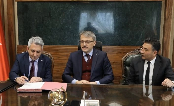 Bingöl’de  2 projenin sözleşmesi imzalandı