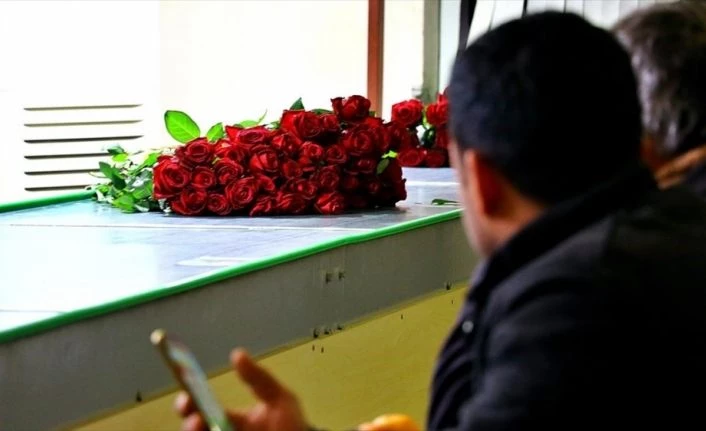 Çukurovalı çiçekçiler 14 Şubat