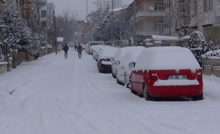 Elazığ’da 496 köy yolu ulaşıma kapandı