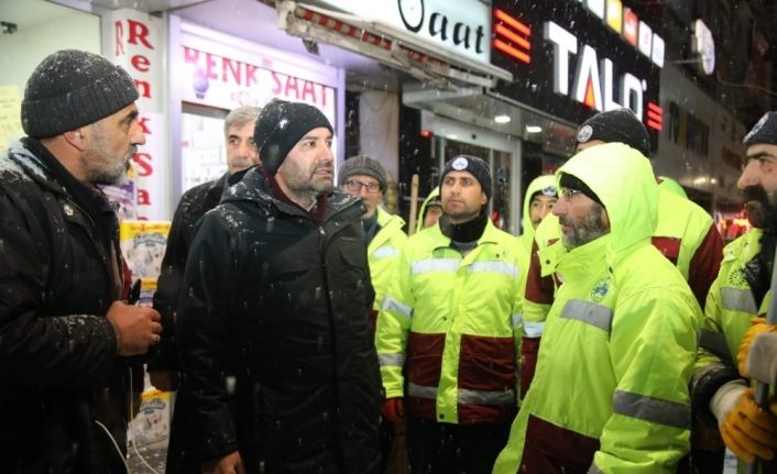 Elazığ’da karla mücadele