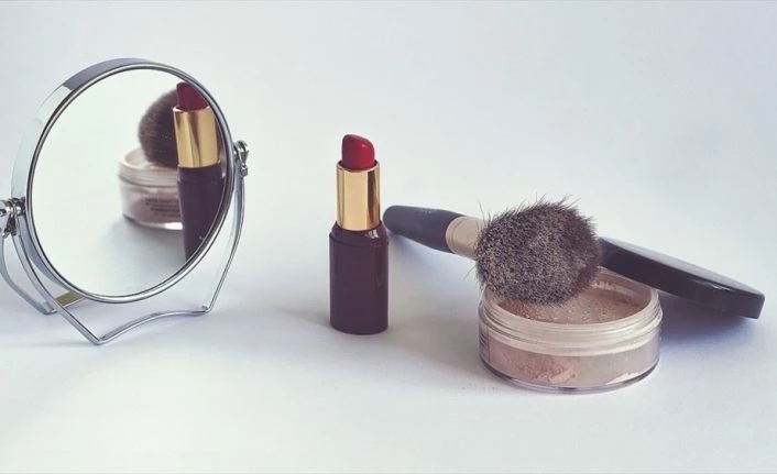 Gebelikte paraben içeren kozmetik ürünleri bebeğin kilolu olmasına yol açabilir
