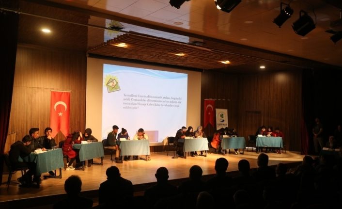 Gürpınar belediyesinden liseler arası bilgi yarışması