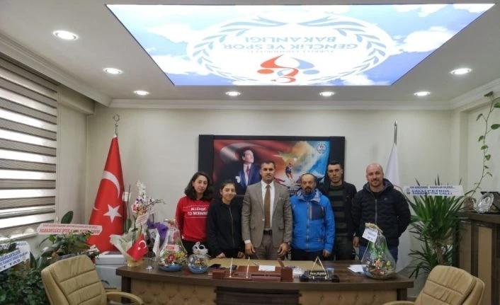 Hakkarili sporcular Bitlis’ten 14 madalya ile döndü