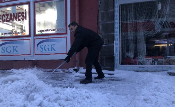 Kars’ta tipide mahsur kalan hasta kurtarıldı