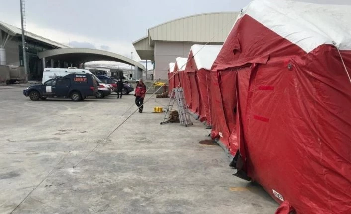 Koronavirüs tedbirleri; Çıldır-Aktaş ve Türkgözü sınır kapılarında da sahra hastaneleri kuruldu