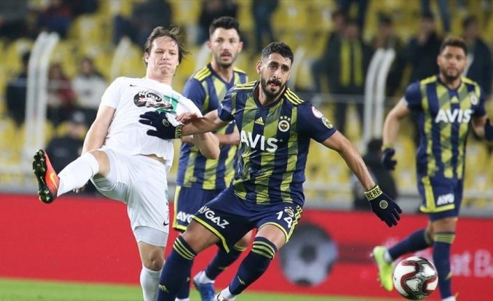 Kupada yarı finale yükselen ilk takım Fenerbahçe oldu