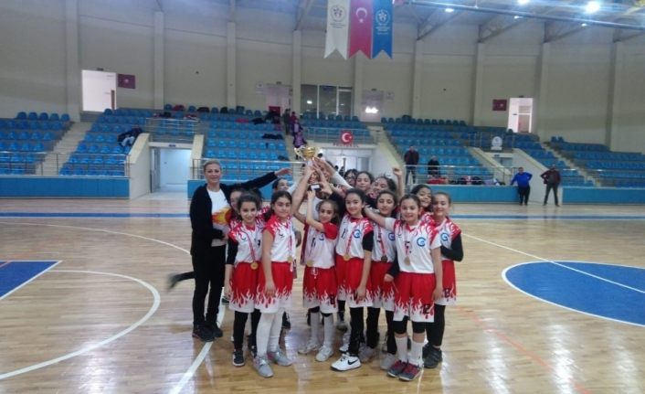 Malatya’da basketbolun küçük şampiyonları belli oldu