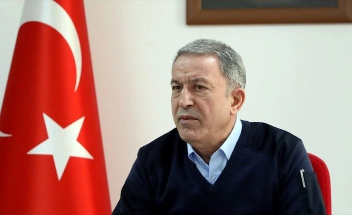Milli Savunma Bakanı Akar: 200’ü aşkın rejim hedefi ağır ateş altına alındı