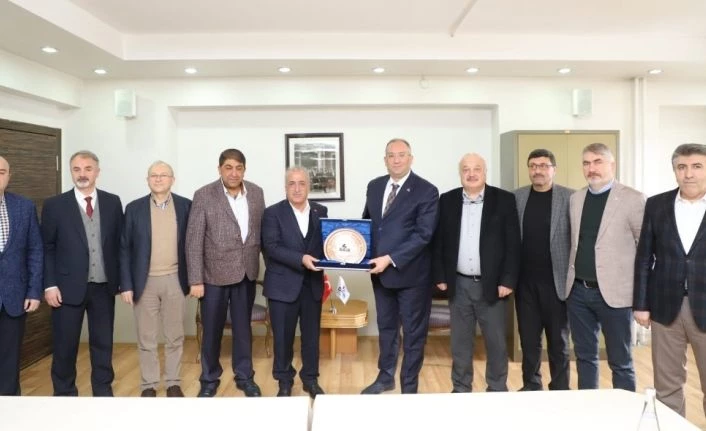 Rektör Çomaklı’nın hafta sonu durağı DAİB oldu