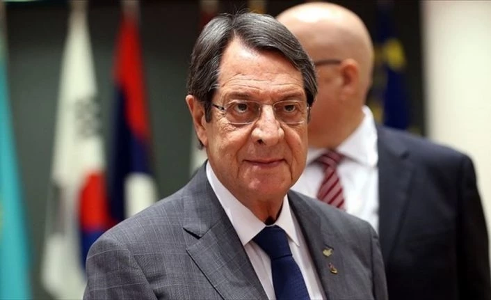 Rum lider Anastasiadis tatil için Suudi Şeyhinin özel jetini kullanmış