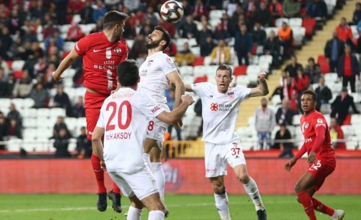 Süper Lig lideri Sivasspor