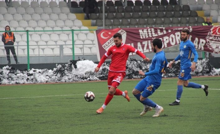 TFF 3. Lig: Elazığ Belediyespor: 2 - Belediye Derincespor: 4