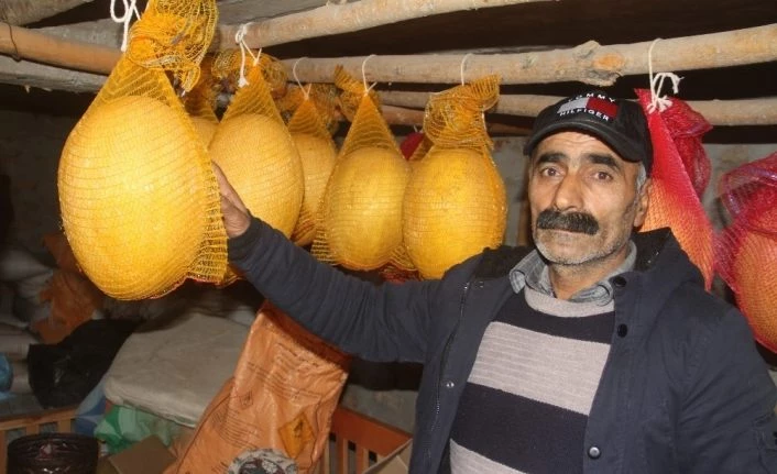 Tunceli’de kış günü kavun