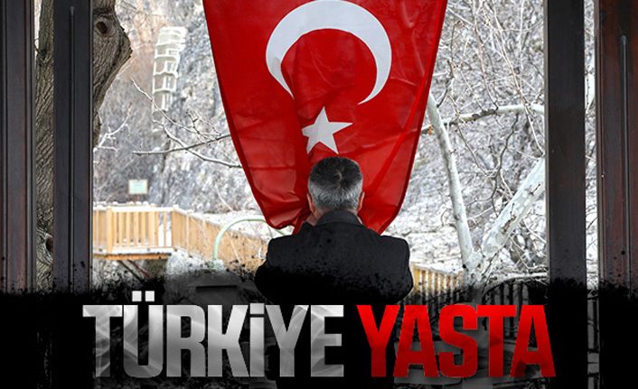 Türkiye şehitlerinin acısını yaşıyor