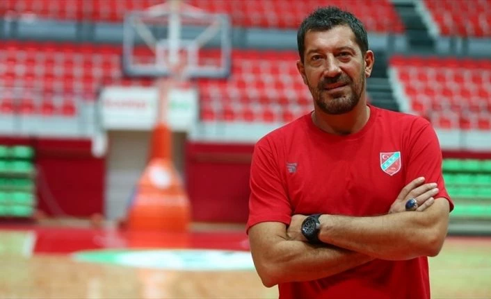 Ufuk Sarıca, Larkin ve Wilbekin arasında tercih yaparken zorlanacak